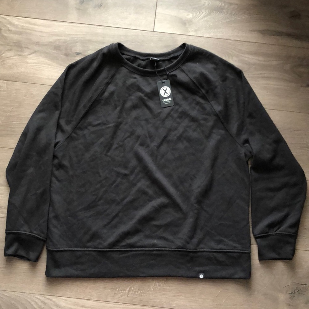 Circle X Black Crew Neck Pullover Long Sleeve Active Athletic Sweater NWT 2x